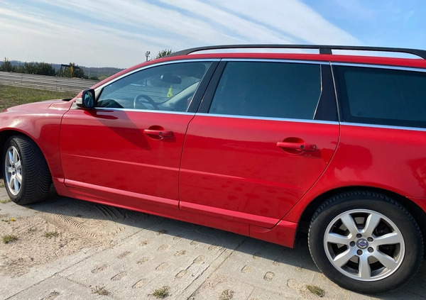 Volvo V70 cena 27800 przebieg: 300000, rok produkcji 2010 z Wejherowo małe 407